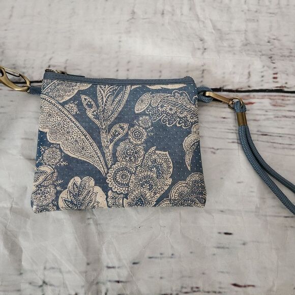 Anthropologie Tapestry Print Tote with Matching Wallet - Picture 6 of 9